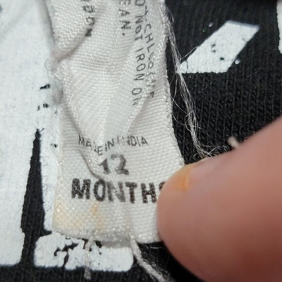 Ruby's Rubbish Infants Unisex Body Suit "Ain't No Momma Like.." - Size 12 Mo - Picture 5 of 6